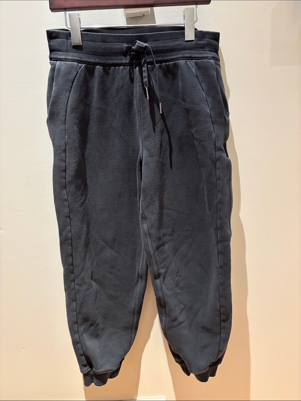 Lululemon Women’s Black Drawstring Jogger Pants
